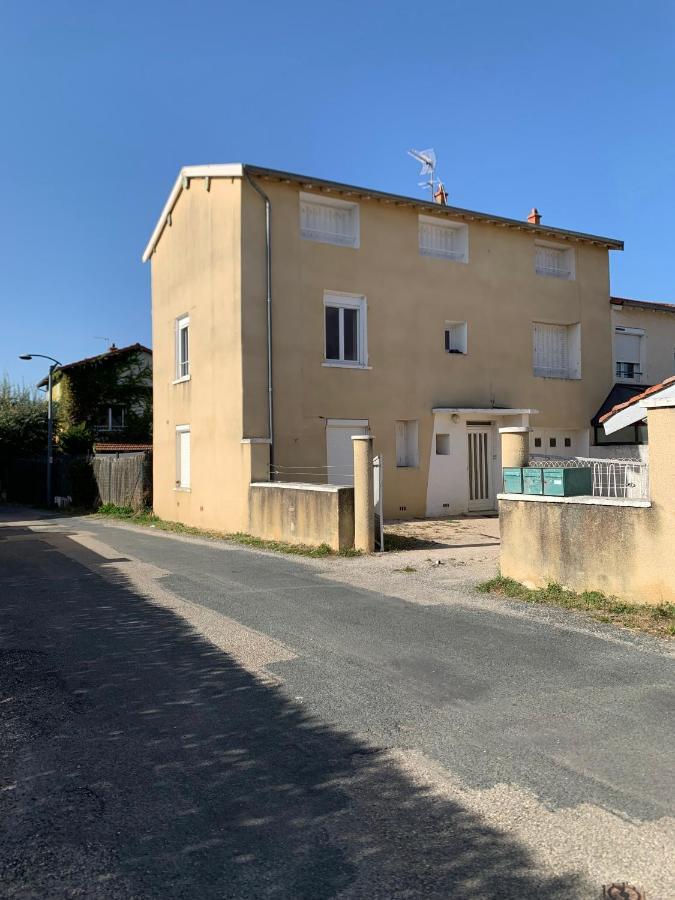 Le Chazottier Apartamento Brindas Exterior foto